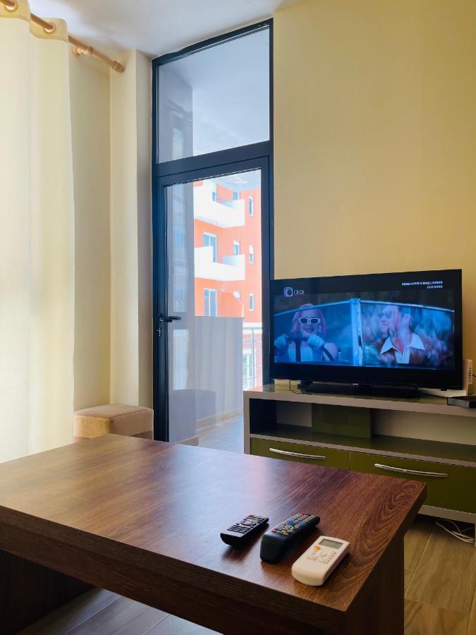 El Angel Apartment Shengjin Bagian luar foto