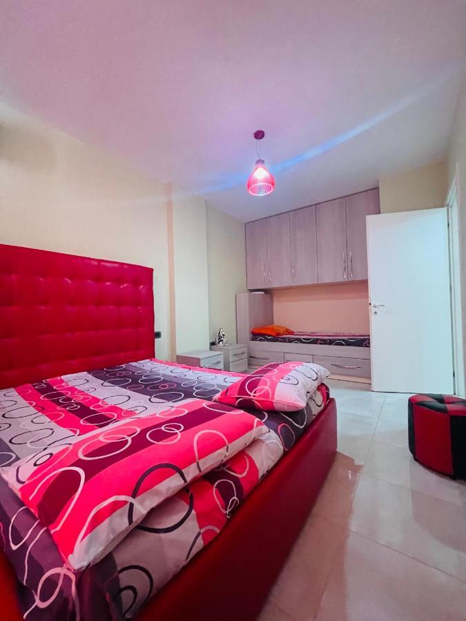 El Angel Apartment Shengjin Bagian luar foto